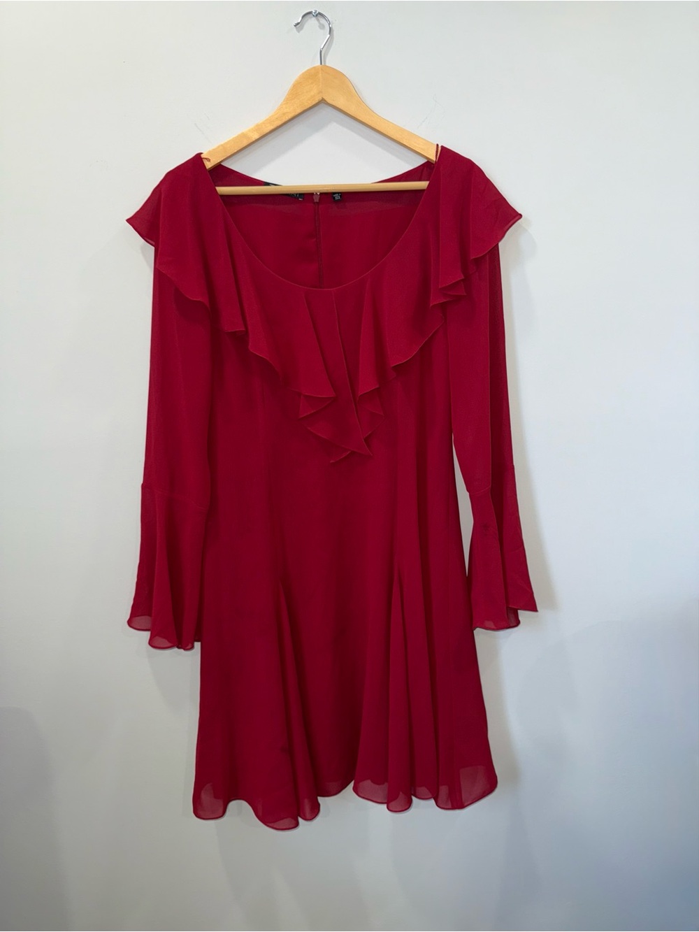 Tahari Deep Red Dress Women’s 4 Ruffled V‑Neck Long Sleeve